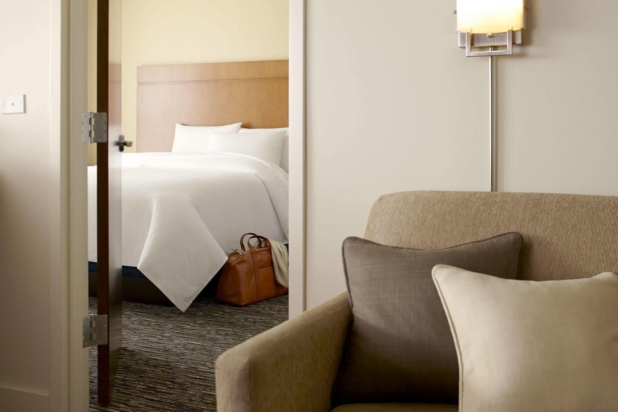 Hyatt House Shelton Hotell Exteriör bild